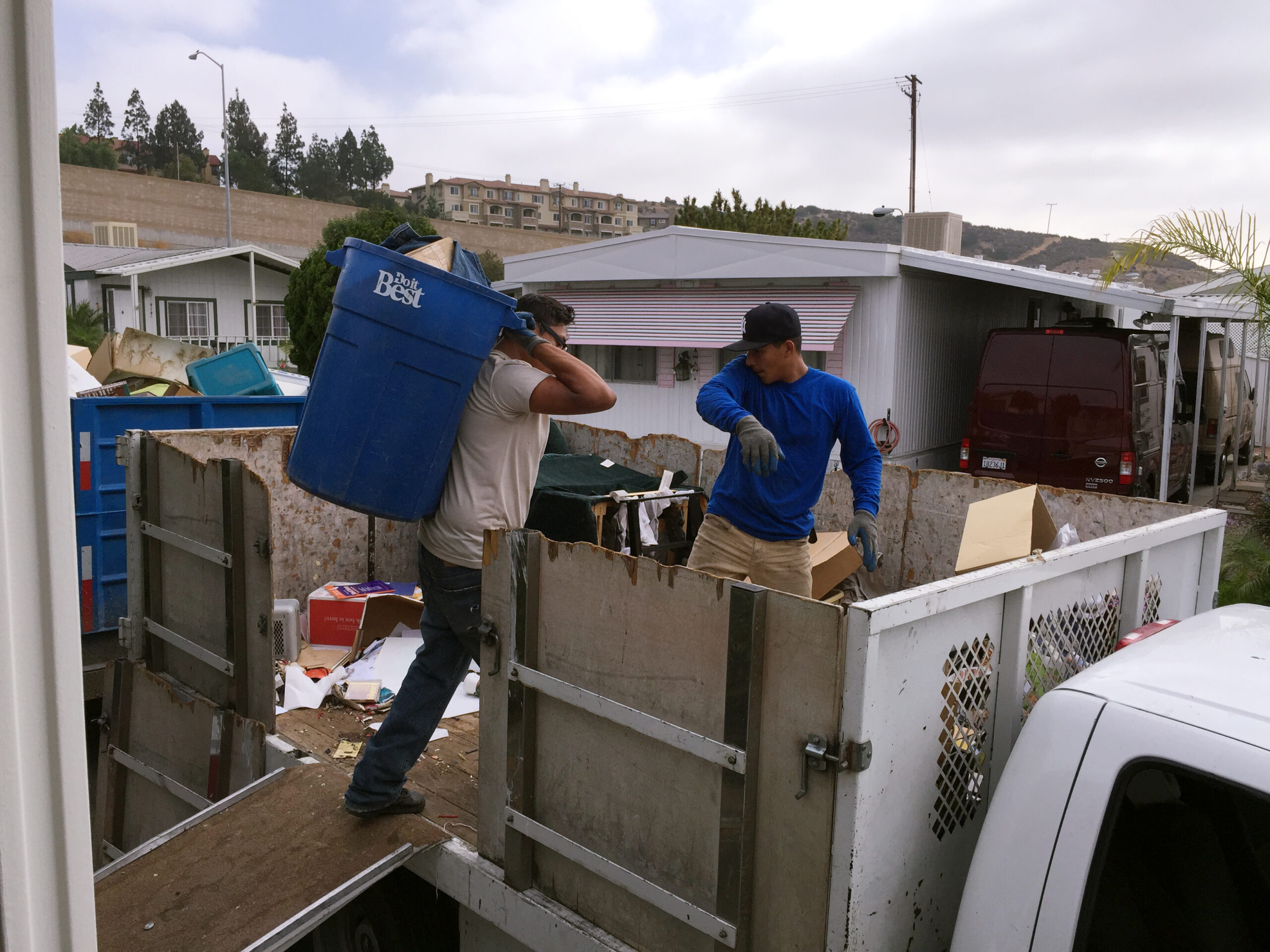 dumpster rental northridge slide 1 scaled